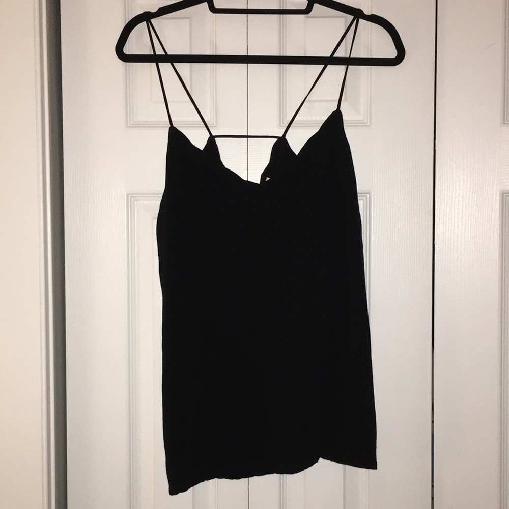 Black scallop trim tank top